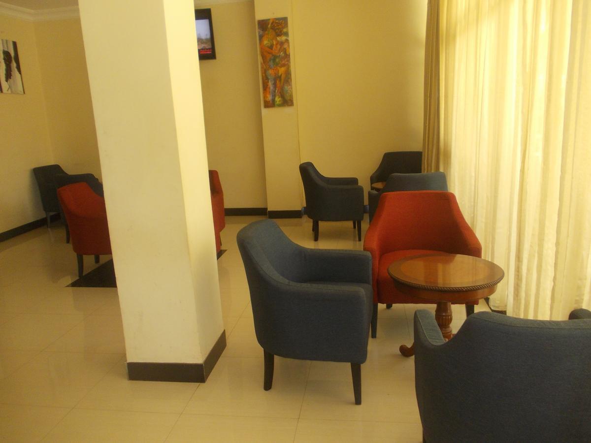 Asinuara Hotel Bahir Dar Exterior photo