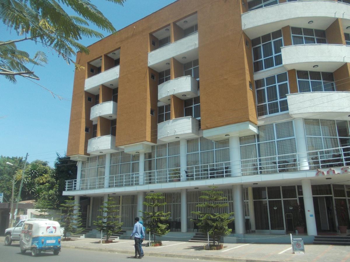 Asinuara Hotel Bahir Dar Exterior photo