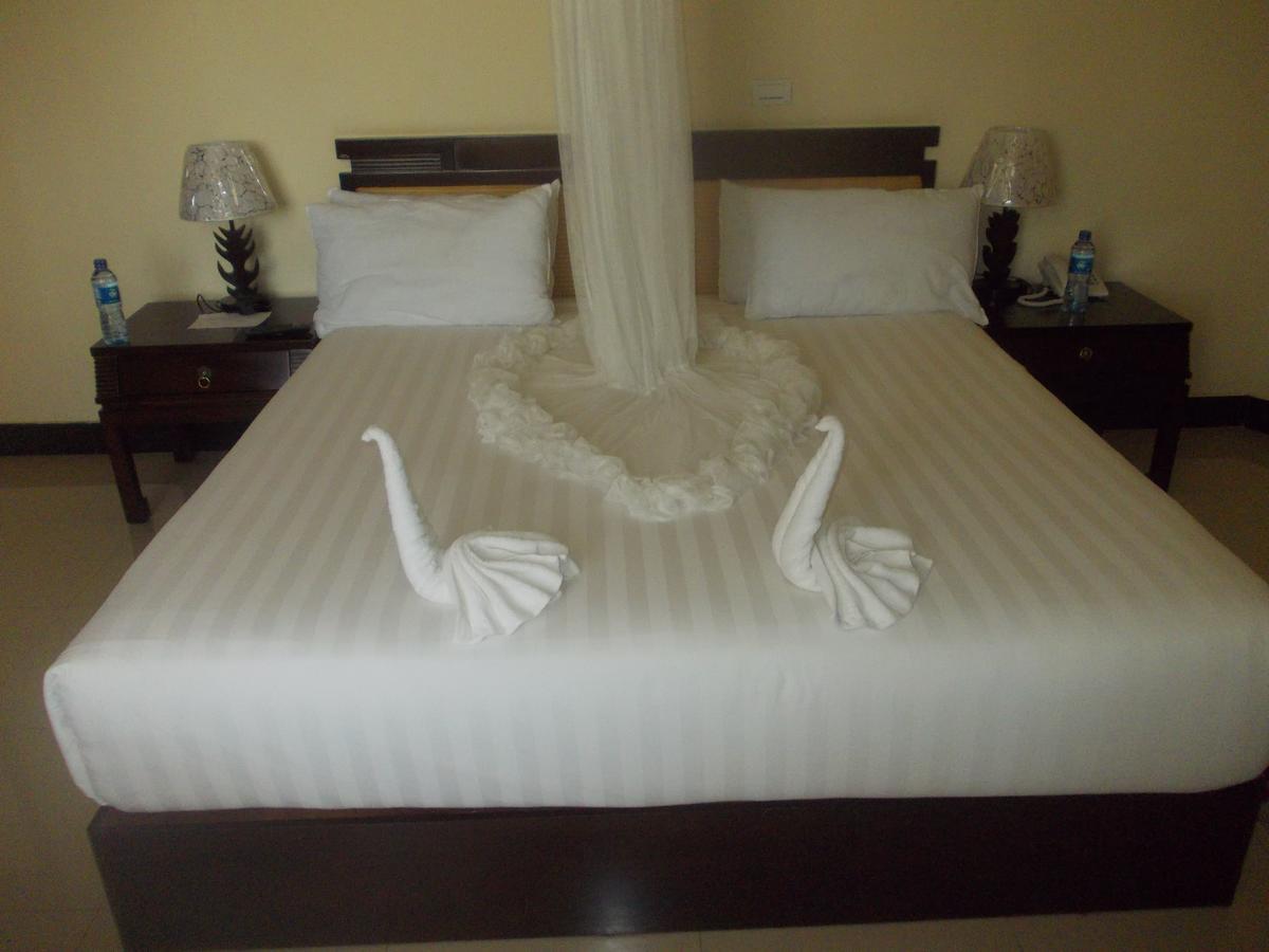 Asinuara Hotel Bahir Dar Exterior photo