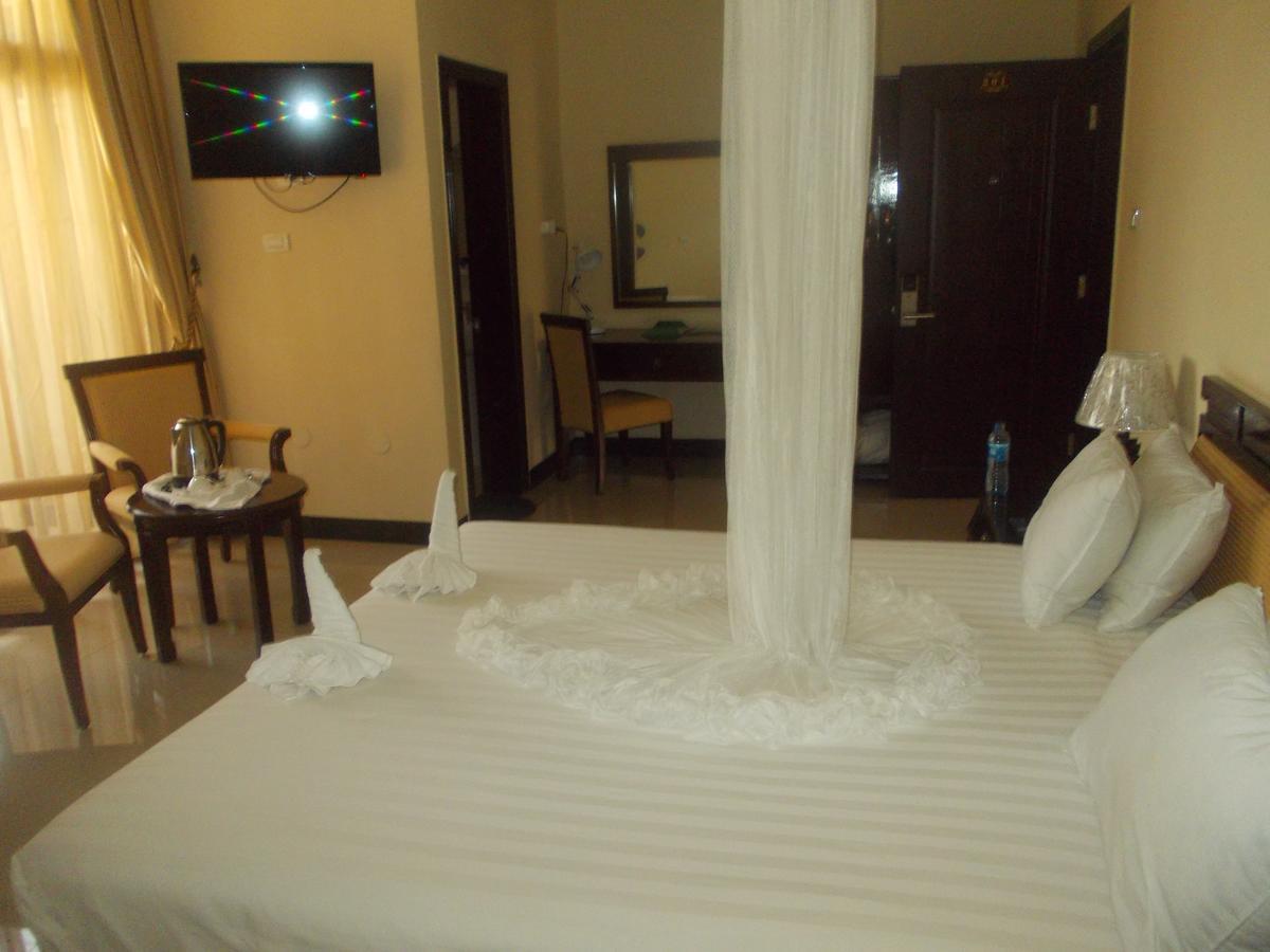 Asinuara Hotel Bahir Dar Exterior photo