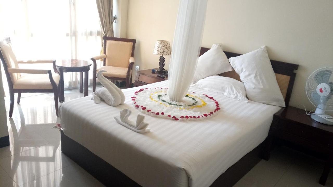 Asinuara Hotel Bahir Dar Exterior photo